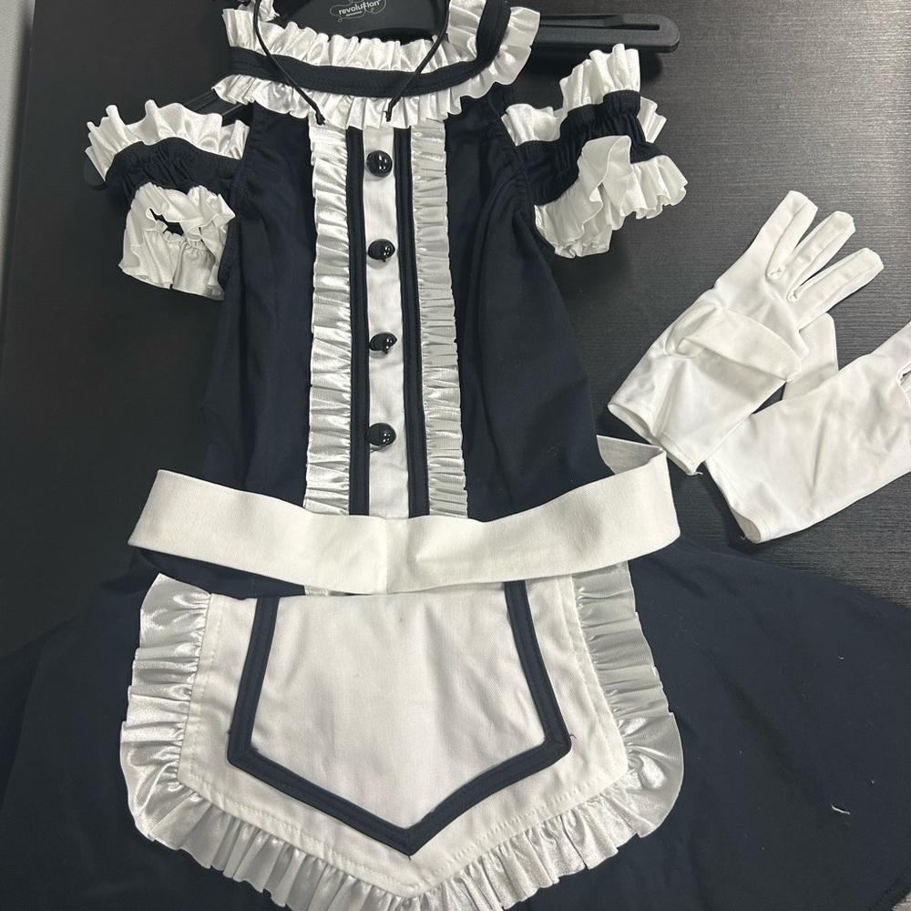 Kids Black and White Costume with Gloves